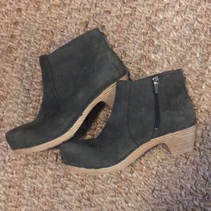 Dansko Women’s Maria Boot